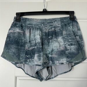 Lululemon hotty hot shorts